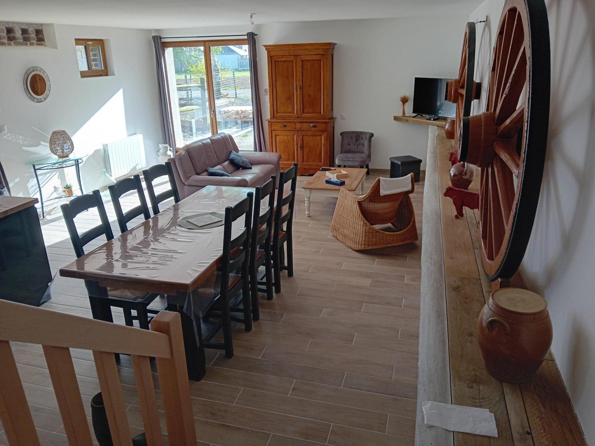 Gite Ferme Du Marronnier Derchigny Exterior photo